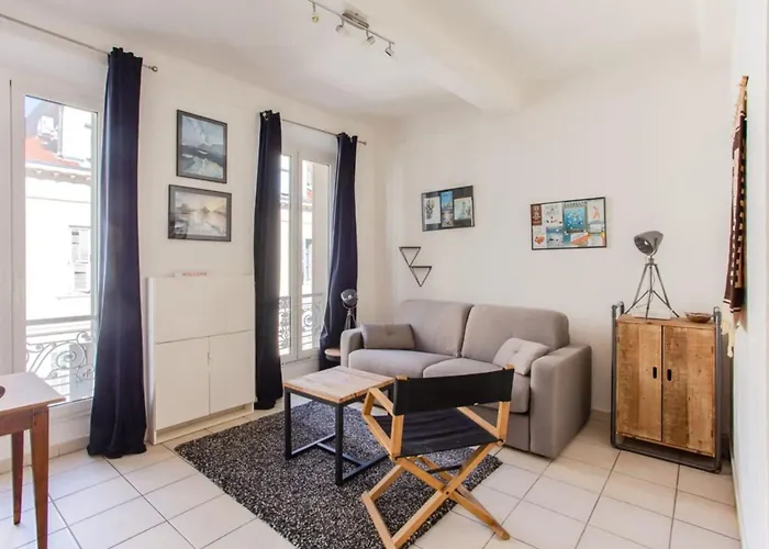 Vagliano Furnished Flat
